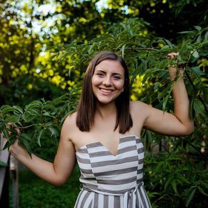 Meet your Posher, Emma